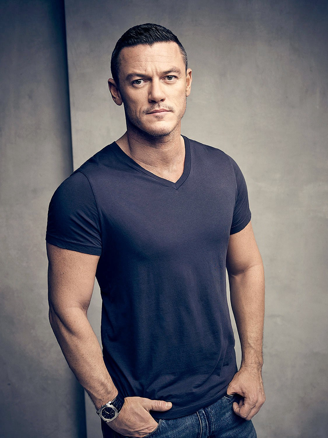 Люк Эванс (Luke Evans)