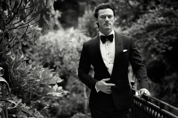 Luke Evans фото