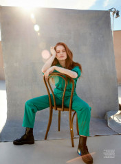 MADELAINE PETSCH in Elle Magazine, April 2020 фото №1252117