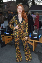 Madelaine Petsch – Moschino Spring/Summer 2019 in Universal City фото №1204165