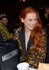 Madelaine Petsch – Moschino Spring/Summer 2019 in Universal City фото №1204166