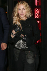 Madonna фото №885730