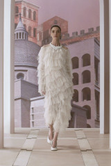 Fendi Couture Fall/Winter 2021 Fashion Show in Milan фото №1326106