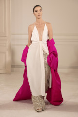 Valentino Haute Couture Spring/Summer 2022 Fashion Show in Paris фото №1335196