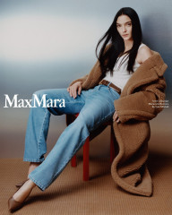 Maria Carla Boscono ~ Max Mara Teddy Bear Coat 2023 Campaign by Tyler Mitchell фото №1377553