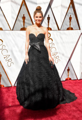 Maria Menounos at Oscar 2018 in Los Angeles фото №1049630