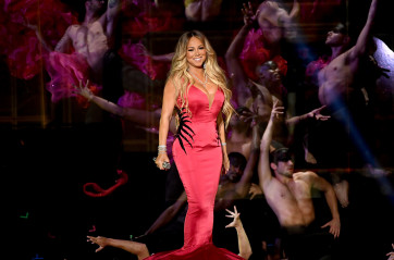 Mariah Carey - American Music Awards in Los Angeles 10/09/2018 фото №1107927
