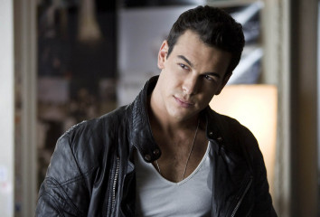 Mario Casas фото