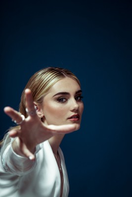 Meg Donnelly - Samantha Annis photoshoot - January 2018 фото №1058223