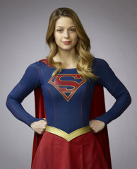MELISSA BENOIST for Supergirl, Season 1 Promos фото №945088