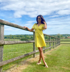 MICHELLE KEEGAN for Her Summer Collection with Very 06/08/2020 фото №1259990