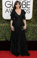 Monica Bellucci – Golden Globe Awards in Beverly Hills фото №932467