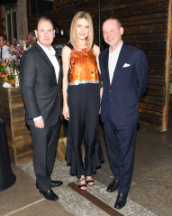 Natalia Vodianova – H&M Conscious Exclusive Collection Dinner in Los Angeles фото №951439