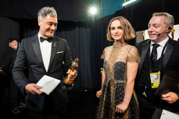 Natalie Portman - 92nd Annual Academy Awards (Press Room) / 09.02.2020 фото №1270993