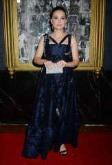 Natalie Portman – Huading Global Film Awards 2016 in LA фото №929162