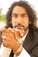 Naveen Andrews фото №194379
