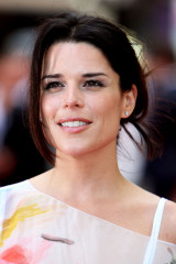 Neve Campbell фото №245728