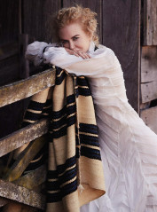 Nicole Kidman – Vogue Magazine Australia January 2017 фото №930159