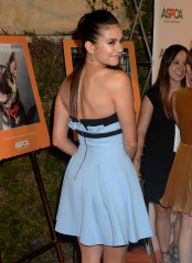 Nina Dobrev фото №918380