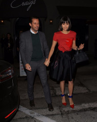 Nina Dobrev with Glen Powell – Leaving Craig’s Restaurant in West Hollywood  фото №1014394