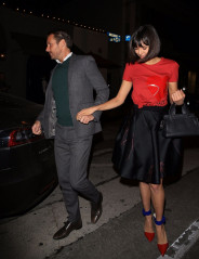 Nina Dobrev with Glen Powell – Leaving Craig’s Restaurant in West Hollywood  фото №1014396