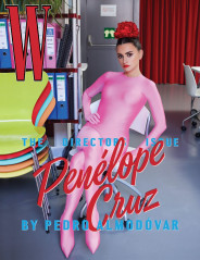 Penélope Cruz by Pedro Almodóvar for W Magazine (2022) фото №1341907