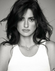 Penelope Cruz – Elle France January 2018 фото №1033865