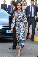Queen Letizia of Spain фото №1221766