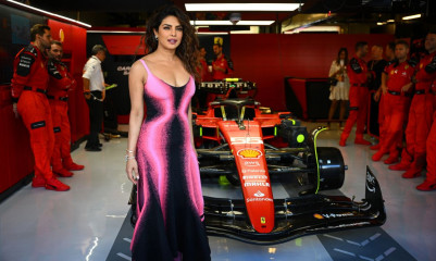 Priyanka Chopra - F1 Grand Prix in Abu Dhabi  фото №1381980
