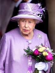 Queen Elizabeth ll  фото №1056145