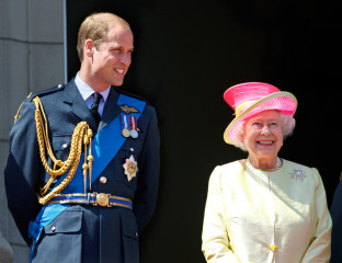 Queen Elizabeth ll  фото №840001