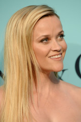 Reese Witherspoon – Tiffany & Co. Blue Book Collection Gala in New York City фото №958197