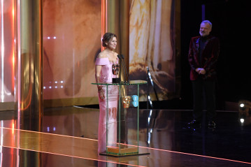 Renee Zellweger - British Academy Film Awards in London (Show) / 02.02.2020 фото №1271984