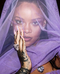 Rihanna – Fenty Beauty Launch Party in London 09/19/2017 фото №997044