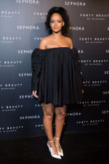 Rihanna – Fenty Beauty By Rihanna Paris Launch Party фото №997224
