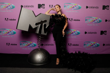 Rita Ora - MTV EMA in Budapest 11/14/2021 фото №1321972