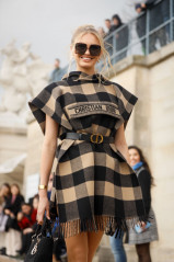 Romee Strijd – Dior Show at Paris Fashion Week 02/25/2020 фото №1248319