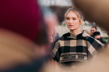 Romee Strijd – Dior Show at Paris Fashion Week 02/25/2020 фото №1248314
