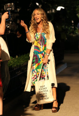 Sarah Jessica Parker - 'And Just Like That' Set in Avenue, Manhattan 09/15/2021 фото №1312045