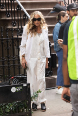 Sarah Jessica Parker - 'And Just Like That' Set in New York 09/17/2021 фото №1320888