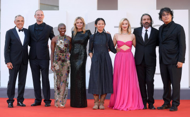 Sarah Gadon-Lexus at The 78th Venice Film Festival фото №1322532