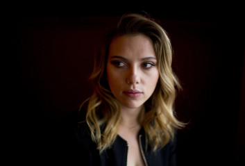 Scarlett Johansson by Damon Winter for New York Times 11/27/2012 фото №1296535