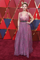 Scarlett Johansson-89th Annual Academy Awards in Hollywood фото №943718