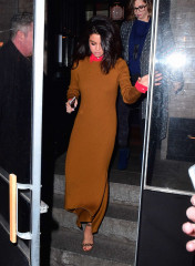 Selena Gomez in Long Dress out in New York City фото №939578