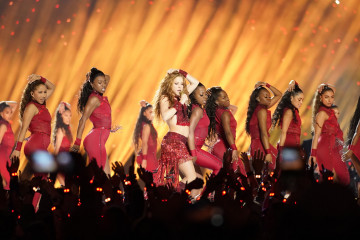 Shakira - Super Bowl in Miami 02/02/2020 фото №1244813
