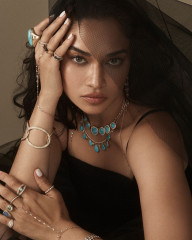 Shanina Shaik for Jacquie Aiche фото №1389727