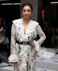 Shay Mitchell – Zimmermann Show at 2017 NYFW in New York фото №940375