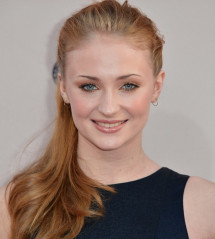 Sophie Turner (actress) фото №658571