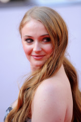 Sophie Turner (actress) фото №732455