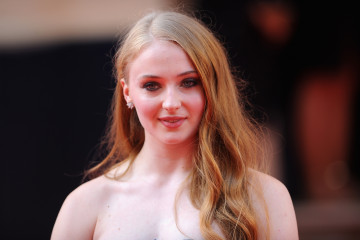 Sophie Turner (actress) фото №732457